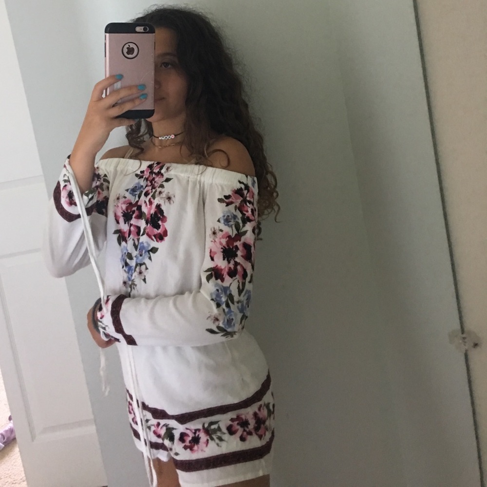 Off the shoulder pacsun romper